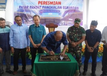 Pasar Rakyat Pangkalan Brandan Diresmikan Syah Afandin