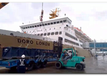 KM Doro Londa Pengangkut Penumpang Nataru Tiba di Belawan