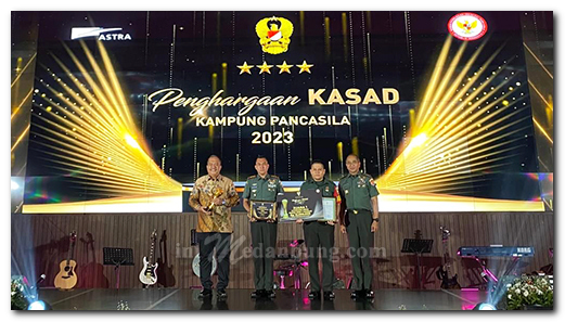 Wakil Bupati Asahan Terima Penghargaan KASAD Kampung Pancasila 2023