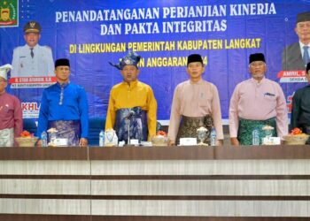 Pemkab Langkat Teken Pakta Integritas, Ini Harapan Syah Afandin