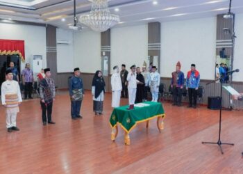 Bobby Lantik 7 Pejabat Administrator dan Pengawas