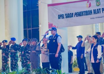 Masa Tenang Dimulai, Bobby Bersama KPU dan Bawaslu Medan Tertibkan Alat Peraga Kampanye