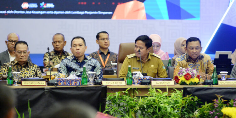 Buka RUPS Tahunan dan RUPS LB, Pj Gubernur Minta PT Bank Sumut Terus Manfaatkan Peluang dan Beradaptasi