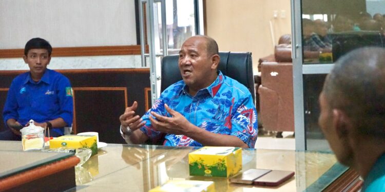 Syah Afandin Fasilitasi dan Kembangkan Cabor Softball Kabupaten Langkat 