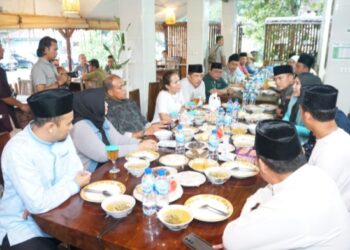 Bukber di Bahorok, Pj.Bupati Langkat Berkomitmen Lebih Mengembangkan Ekowisata Bukit Lawang