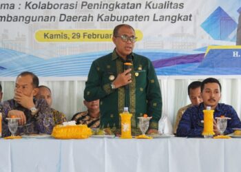 Hadiri Musrenbang Kecamatan Pangkalan Susu, Faisal Hasrimy Tegaskan akan Prioritaskan yang Urgent 