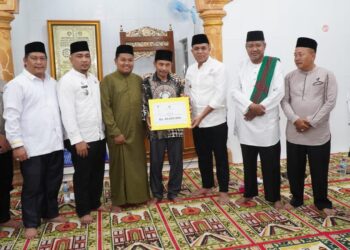 Pj Bupati Langkat dan Tim I,  Safari Ramadhan di Masjid AT-TAQWA Padang Berahrang