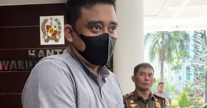 Bobby Nasution Segera Tindak Lurah Naikkan Harga di Pasar Murah