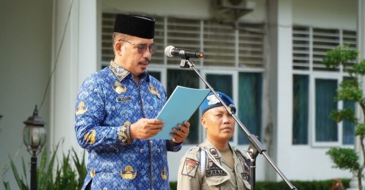 Asisten Administrasi Umum Pimpin Upacara Hari Otonomi Daerah XXVII Tahun 2024 Pemkab Langkat