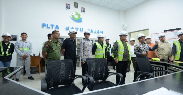 PLTA Batu Gajah Mampu Sediakan 16 MW, Pj Gubernur Sumut Harap Pemanfaatan Sungai untuk Energi Semakin Masif