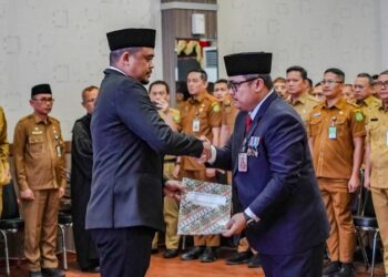 Lantik Topan OP Ginting Jadi Pj Sekda, Bobby: Selesaikan Target, Ciptakan Lingkungan Kondusif