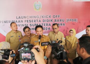 Launching PPDB SMA/SMK Secara Online, Pj Gubernur: Jangan Paksakan Masuk Sekolah Negeri 