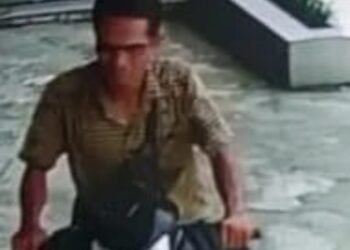 Pencuri Kotak Infaq di Mushola Terekam CCTV