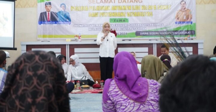 Dinas Sosial Kabupaten Langkat Luncurkan “Datuk Seri Langkat” dan Pelatihan Anyaman Lidi Disabilitas