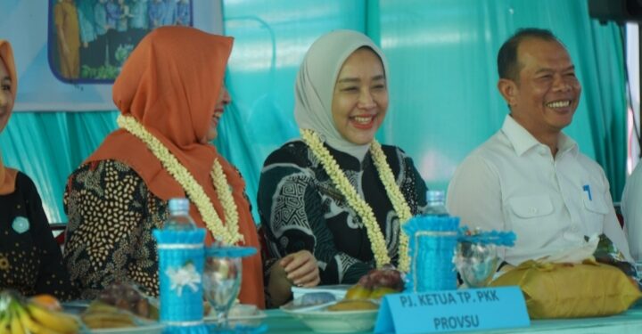 Sekda Amril dan Pj Ketua PKK Kabupaten Langkat Sambut Kedatangan Tim Monitoring TP PKK Sumut