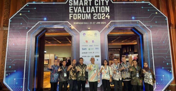 Pj Bupati Langkat Paparkan Program Smart City Langkat Pada Evaluasi Implementasi Program Kota Cerdas (Smart City) Tahap I Tahun 2024