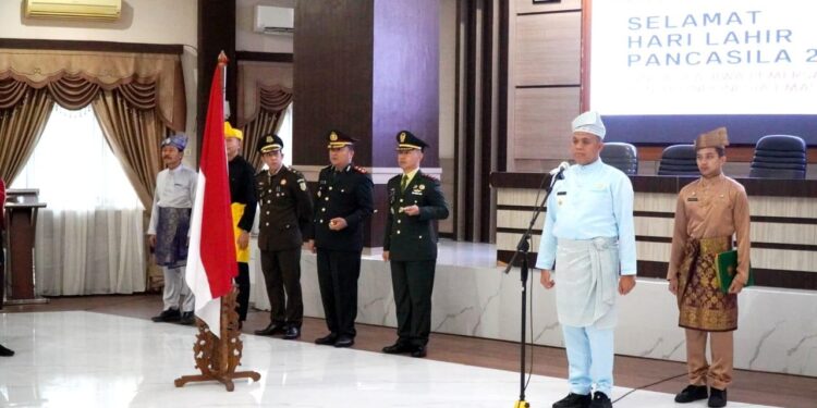 Pj.Bupati Langkat Pembina Upacara Peringatan Hari Lahir Pancasila Tahun 2024