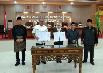 Pj. Bupati Langkat Hadiri Rapat Paripurna DPRD dalam Rangka Pengesahan Ranperda LPJ APBD TA 2023