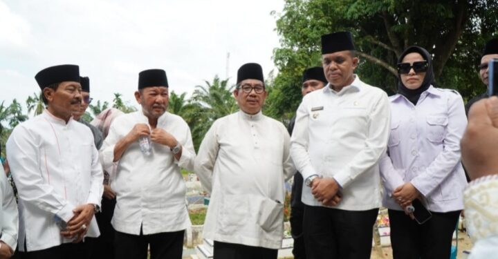 Milad ke 53 MABMI, Pj Bupati Langkat Faisal Hasrimy Ziarah ke Makam Sultan Langkat dan Pendiri MABMI