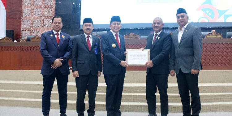 Pj Gubernur Sumut Agus Fatoni Terima Laporan Kunker DPRD, Akan Tindak Lanjuti Rekomendasi Berdasar Skala Prioritas