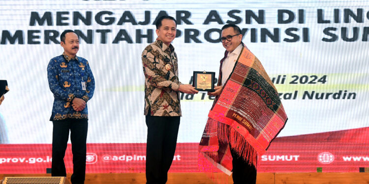 Pj Gubernur Agus Fatoni Komitmen Wujudkan Reformasi Birokrasi Agar Berdampak pada Ekonomi di Sumut