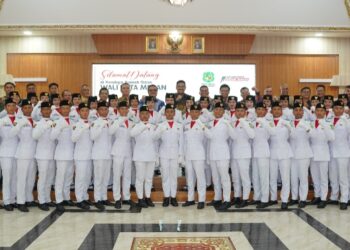 Dijamu Bobby Makan Malam, Paskibraka Kota Medan Senang dan Bangga Sukses Jalani Tugas