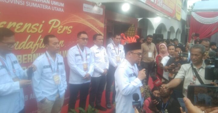 Hanya 2 Pasangan Bakal Calon Gubernur dan Wakil Gubernur Mendaftar ke KPU Sumut