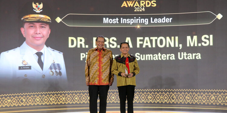 Pj Gubernur Fatoni Raih Penghargaan Most Inspiring Leader dan Terima Dua Penghargaan untuk Pemprov Sumut dari CNN