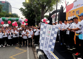 Ribuan Peserta Ikuti Jalan Santai Road to PON XXI 2024, Sekdaprov Sumut Ajak Satukan Semangat Sukseskan Event Olahraga Nasional