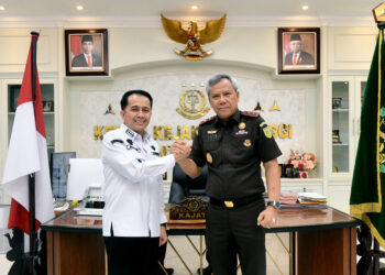 Pj Gubernur Agus Fatoni Silaturahmi ke Kejati Sumut Guna Bahas Persiapan PON XXI dan Pilkada Serentak