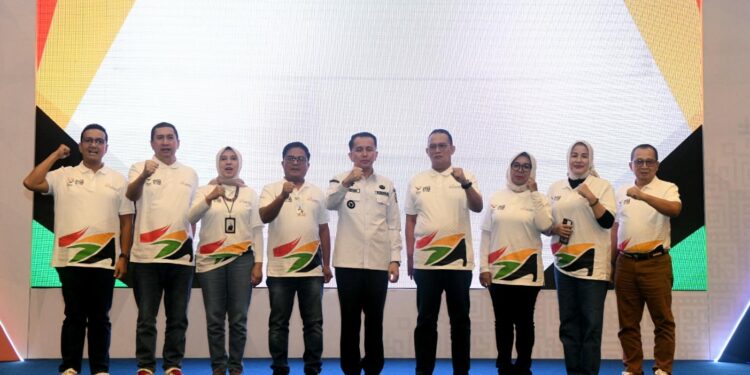 Pj Gubernur Sumut Fatoni Beri Motivasi Para Direksi dan Komisaris Guna Tingkatkan Kinerja PT Bank Sumut