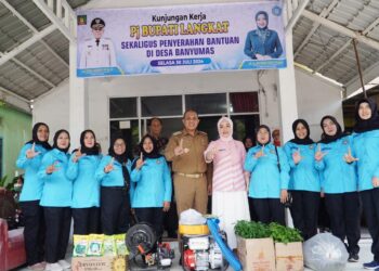 Pj. Bupati Langkat Faisal Hasrimy Serahkan Bantuan di Kecamatan Stabat dan Wampu, Bentuk Perhatian Pemerintah kepada Masyarakat