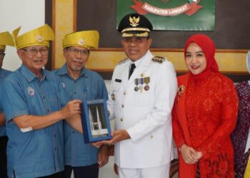 Pj. Bupati Langkat Sambut Kunjungan Datuk Kedah Malaysia: Pererat Kolaborasi Antar Bangsa melalui Silaturahmi