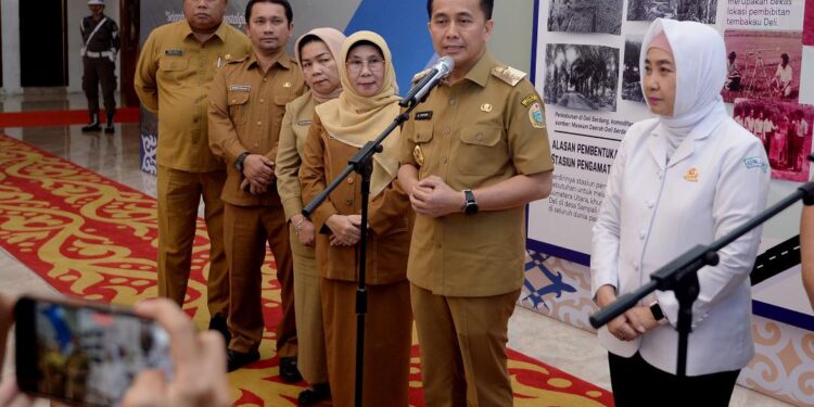 Pj Gubernur Sumut Agus Fatoni Komitmen Hadapi Tantangan Perubahan Iklim secara Bersama   