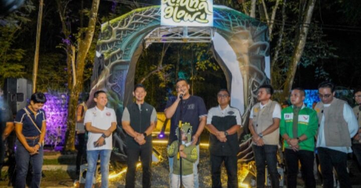 Magical Forest Dhuna Glow, Bobby Nasution Soft Launching Hutan Bercahaya di Medan Zoo