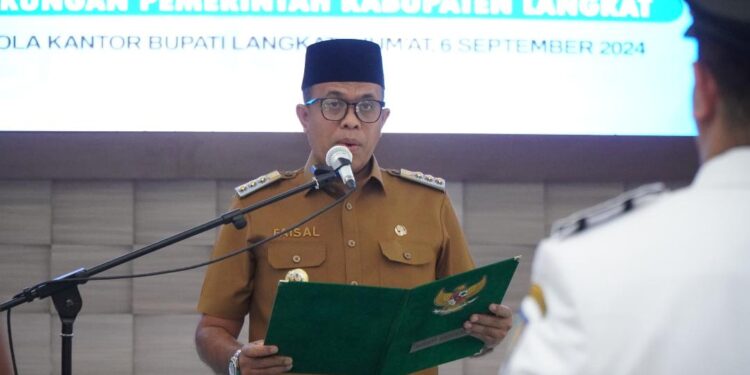 Pj. Bupati Langkat Faisal Hasrimy Lantik Pejabat Administrator dan Pengawas: Tekankan Loyalitas dan Integritas