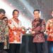 Pj Gubernur Agus Fatoni Terima Penghargaan Kinerja Terbaik Bidang Ekonomi Daerah