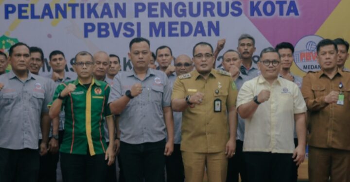 Hadiri Pelantikan PBVSI, Plt Wali Kota Medan Berharap Kepengurusan Dapat Menggeliatkan Olahraga Voli