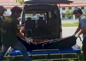 Masyarakat Pengguna Jalan Heboh, Temukan Mayat di Pinggir Parit