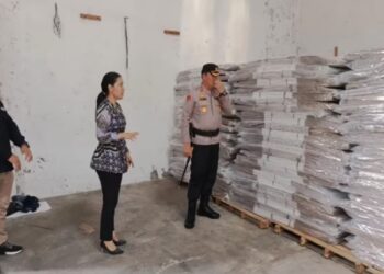 Logistik Pilkada Wali Kota dan Wakil Wali Kota Medan Sudah Tiba di Gudang KPU Mabar