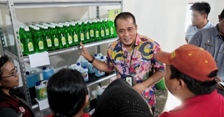 Kunjungi Rumah Belajar Sehat Jiwa Helvetia, Plt Wali Kota Medan Instruksikan Camat dan Lurah Membeli Produk Kube Sejati