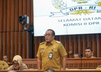 Plt Wali Kota Hadiri Raker dan RDP Persiapan Pilkada Serentak 2024