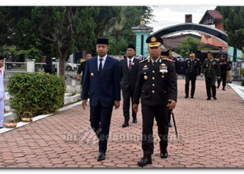 Peringati Hari Pahlawan 10 November, Pemko Tebing Tinggi Gelar Ziarah Makam Pahlawan dan Upacara Bendera