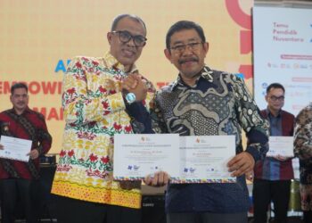 Pj Bupati Langkat Faisal Hasrimy Terima “Mohammad Syafei Awards”: Dorong Pembelajaran Berpihak pada Anak