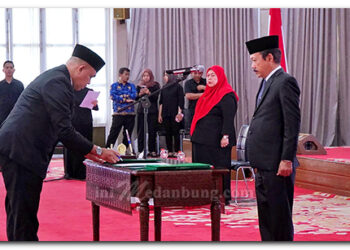 Sekdaprov Sumut Lantik Faisal Hasrimi sebagai Kadis Kesehatan