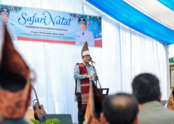 Bobby Safari Natal di GKPS Padang Bulan