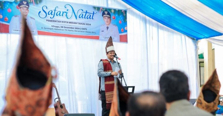 Bobby Safari Natal di GKPS Padang Bulan