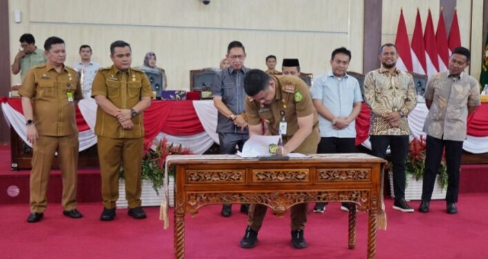 Wali Kota Medan dan DPRD Kota Medan Setujui Propemperda Tahun 2025