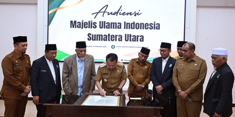 Pemprov Sumut dan MUI Tandatangani Piagam Kesepahaman Pembangunan Masyarakat Maju dan Berakhlak