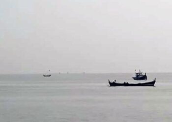 Tekong KM Tanthia Sudihira Jati II Hilang Saat Kapal Dihantam Ombak